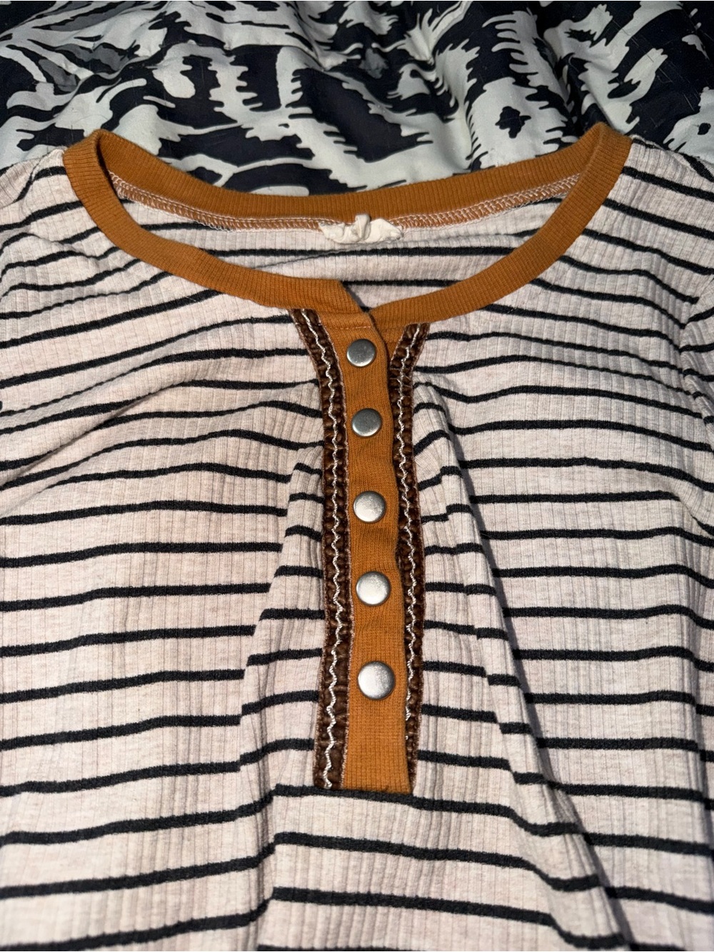 Stripped long sleeve - Picture 3 of 3